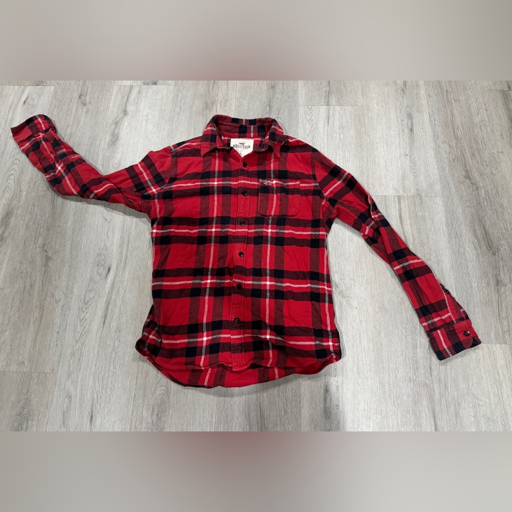 HOLLISTER Flannel Shirt Small Long-Sleeved T Red Black White Classic California